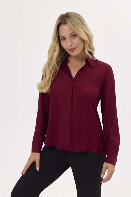 Bordowa koszula damska z kołnierzykiem